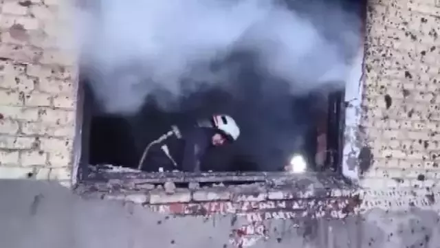 Rusya sivilleri vurmaya devam ediyor! Dün gece Çernihiv'de onlarca ev, iş yeri ve kamu kurumu yerle bir oldu