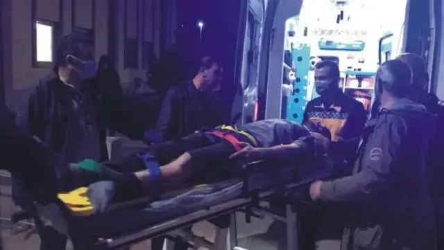 Hızını alamayan araç, kaza yapan araçların arasına daldı: 1 polis şehit, 1 ölü, 4 yaralı