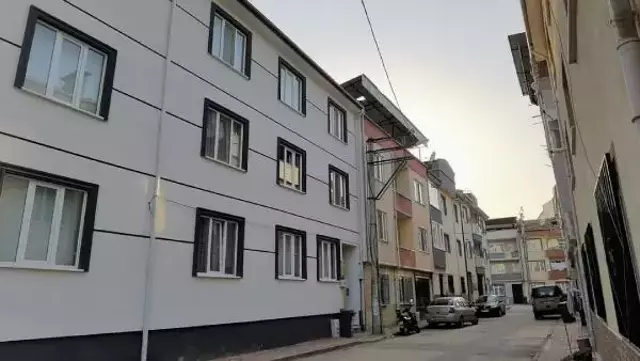 Çamaşır asarken asansör boşluğuna düştü