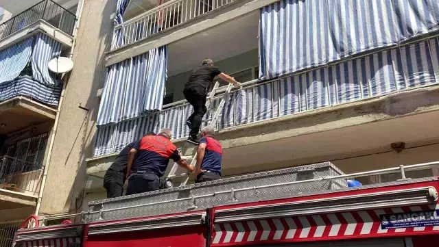 Öldü sandıkları komşuları yürüyerek çıkıp gelince hüngür hüngür ağladılar