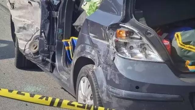 Son dakika haberi: STEPNEYİ ÇIKARIRKEN ÖNCE KAMYONET SONRA OTOMOBİLİN ÇARPMASIYLA ÖLDÜ