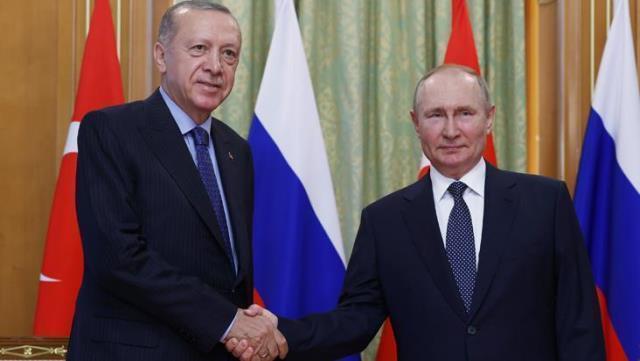 Son Dakika: Erdoğan-Putin zirvesinin ardından ortak bildiri: Suriye'de tüm terör örgütlerine karşı dayanışma içinde mücadele edilecek