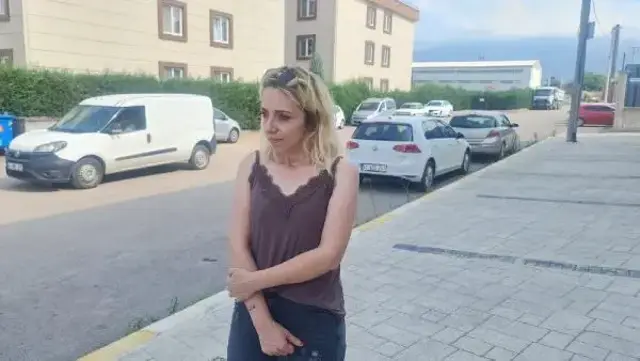 Kaburgasını kıran sevgilisinden tedavi için yardım istedi, dükkanı başına yıkıldı