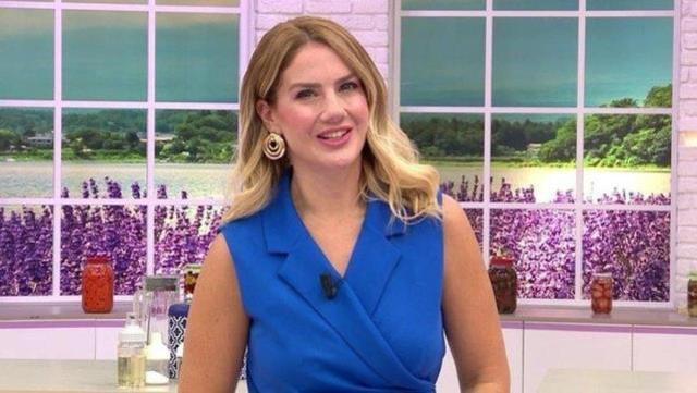 Mutfak Bahane Canlı izle! 21 Eylül Mutfak Bahane canlı yayın linki! ATV Mutfak Bahane canlı izleme ekranı! Mutfak Bahane bugünkü bölümü izle!