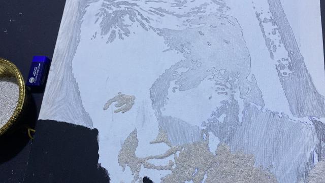 Macaristan'da cesedi yakılan yaşlı kadının, Yalova'da küllerinden portresi yapıldı