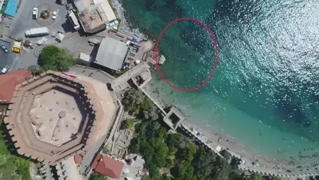ALANYA KALESİ'NDE BÜYÜK KEŞİF SERT DALGALARLA ORTAYA ÇIKTI