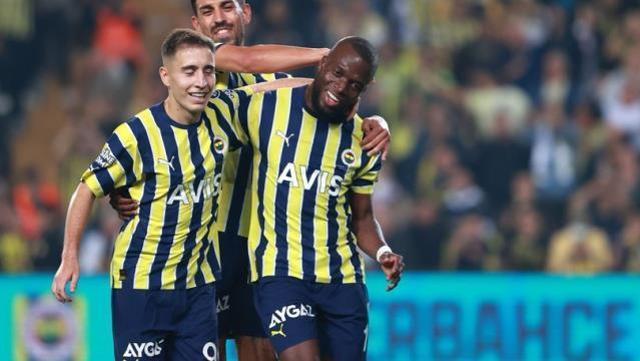 Fenerbahçe'nin yıldızı Valencia, 'İsmimi kimse söylemiyor' deyip takma adını açıkladı