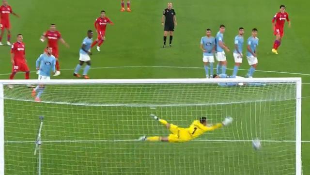 Şaşılacak olay! Milli futbolcu Enes Ünal'ın attığı gol Türk futbolseverleri sinirden çıldırttı