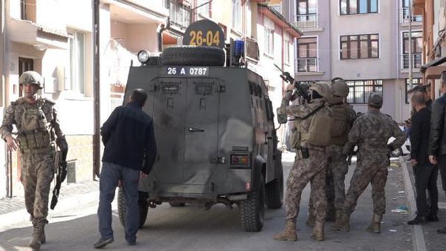Polislere ateş edip kaçan firari, özel harekat ekipleri tarafından yakalandı
