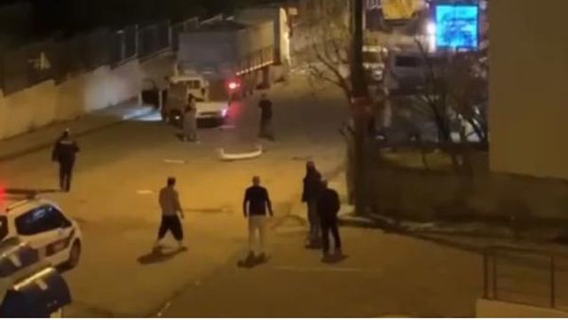 Çekmeköy'de pompalı tüfekle dehşeti yaşattılar; araçlarla sokağı savaş alanına çevirdiler