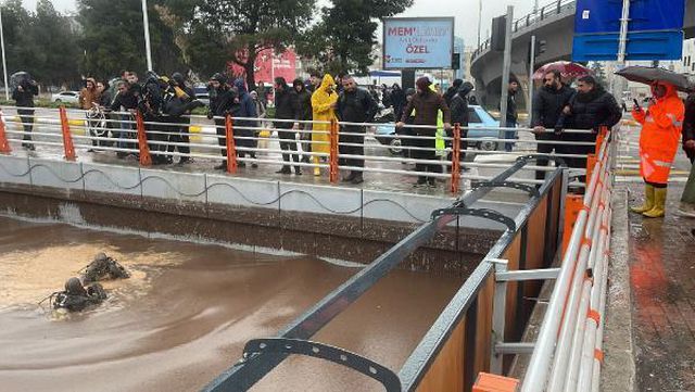 Şanlıurfa'da alt geçitte can pazarı
