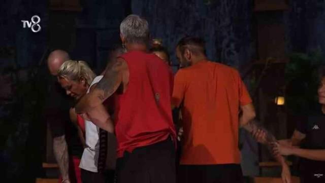Survivor All Star'da tansiyon yükseldi! Yunus Emre ve Mustafa Kemal arasında kavga çıktı