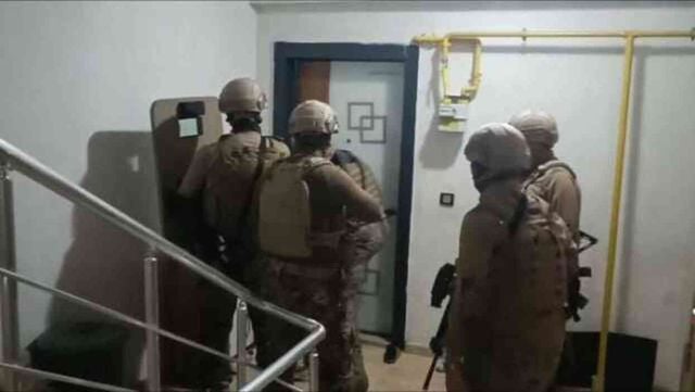 Husumetli suç örgütleri 'Mahzen' ile çökertildi! 60 şüpheliye gözaltı