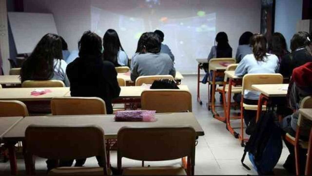 Ortaokul kayıtları ne zaman başlıyor? 2024-2025 Ortaokula kayıt günleri hangi tarihte başlıyor?