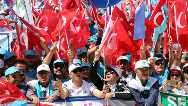 1 Mayıs üniversiteler tatil mi? 1 Mayıs üniversiteler açık mı, kapalı mı?