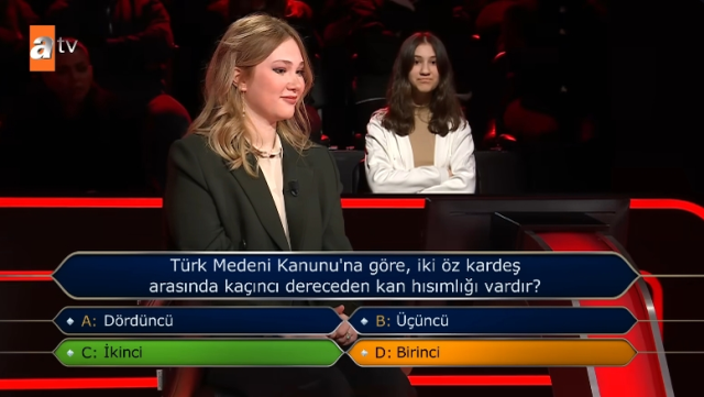 Türk Medeni Kanunu'na göre, iki öz kardeş arasında kaçıncı dereceden kan hısımlığı vardır?