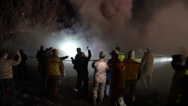 Gümüşhane'deki yangında bazı kısımları çöken binada yaşlı adamın cansız bedeni bulundu