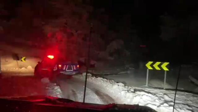 Son Dakika: Balıkesir'de 4.8 büyüklüğünde deprem! Sarsıntı İstanbul'da da hissedildi