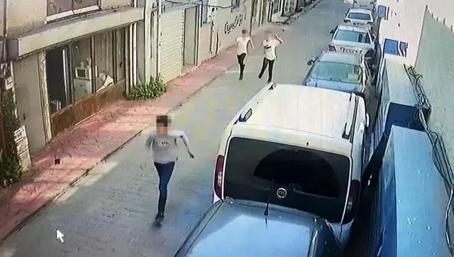 İstanbul'da polisi alarma geçiren olay: Çocukların attığı şişe kiliseye düşünce ortalık karıştı