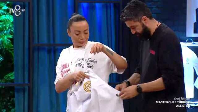 Masterchef ana kadroya giren 2. yarışmacı kim oldu? 15 Haziran 2023 Masterchef ana kadroya kim dahil oldu? Ana kadroya giren ikinci isim kimdir?