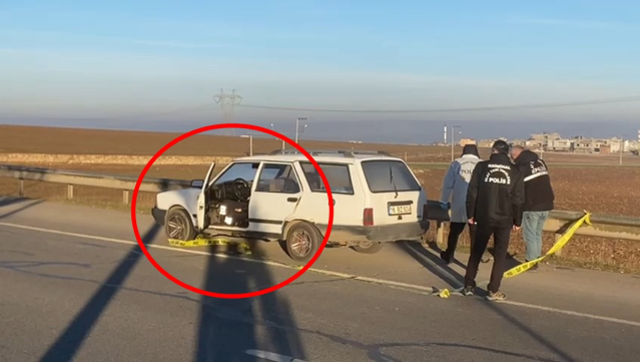 Park halindeki otomobilde, direksiyon başında ölü bulundu