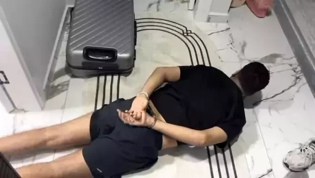 3,5 milyar liralık vurgunla villada lüks hayat! Özel nitelikli silah bile ele geçirildi