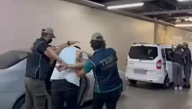 İstanbul'da hücre evine baskın! 3 kişi 6 kilogram bomba ile yakalandı