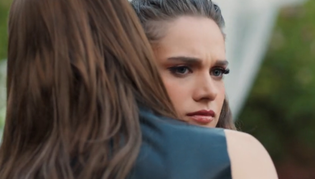 Hudutsuz Sevda Miray Daner diziden ayrılacak mı (SEZON FİNALİ)?