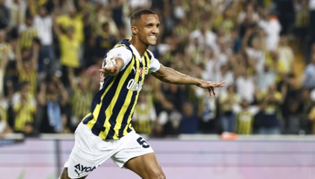 Emre Belözoğlu telefonla aradı! Fenerbahçe'den ikinci transferi istiyor