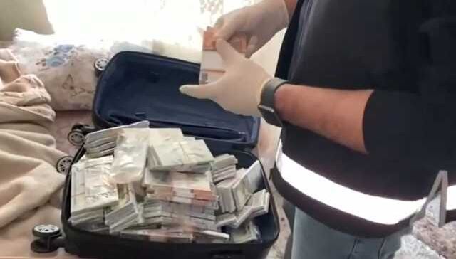 Esenyurt'ta 25 milyon değerinde sahte döviz ele geçirildi
