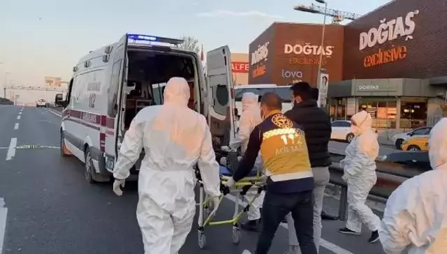 Yol ortasına yatıp trafiği kesti, 'AIDS'liyim' deyince ekipler özel kıyafetlerle müdahale etti