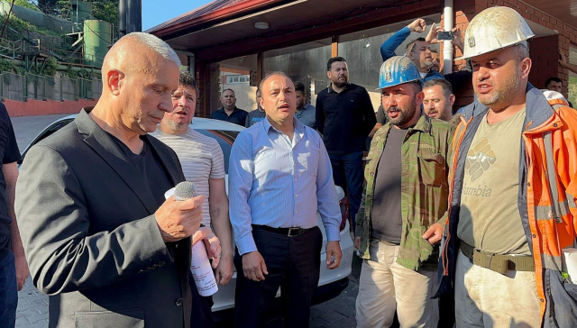 Zonguldak'ta bir apartmanda doğalgaz patlaması: 3'ü ağır 7 kişi yaralandı