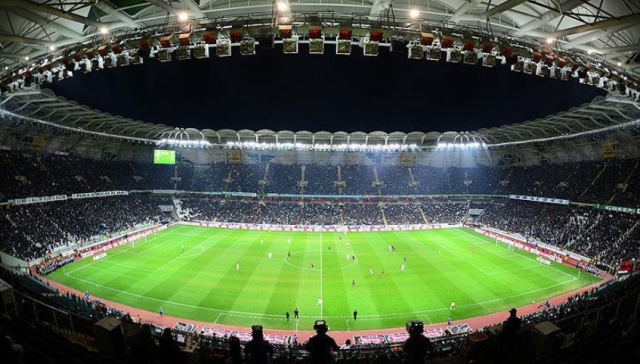 Stuttgart Feyenoord CANLI nereden izlenir? Stuttgart Feyenoord maçı hangi kanalda, nasıl izlenir?