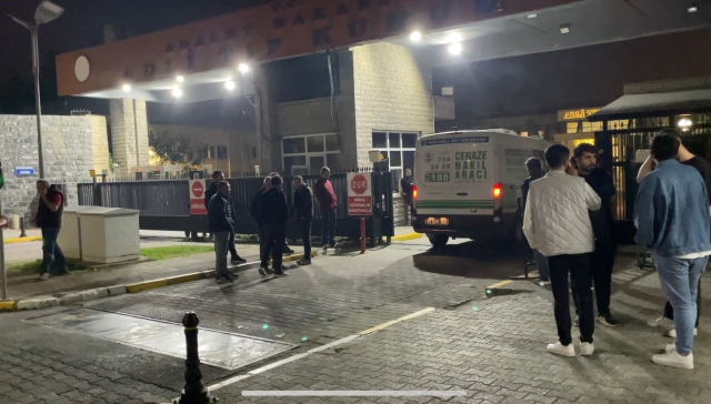 Fabrika yangınında hayatını kaybedenlerin cenazeleri Adli Tıp Kurumu'ndan alındı