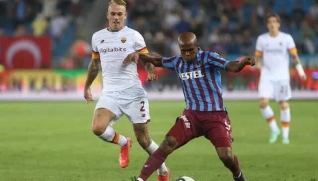Nwakaeme'nin, Karsdorp'u tam 12 kez çalımlaması Jose Mourinho'yu çıldırttı