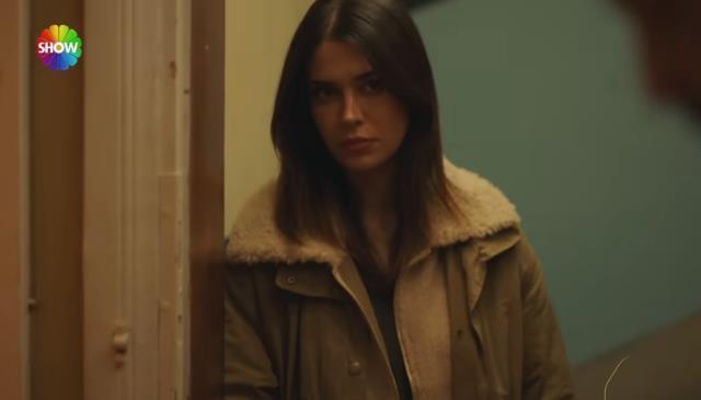 Gelsin Hayat Bildiği Gibi canlı izle! Show TV Gelsin Hayat Bildiği Gibi 21. bölüm canlı izle! Gelsin Hayat Bildiği Gibi son bölümde neler oldu?