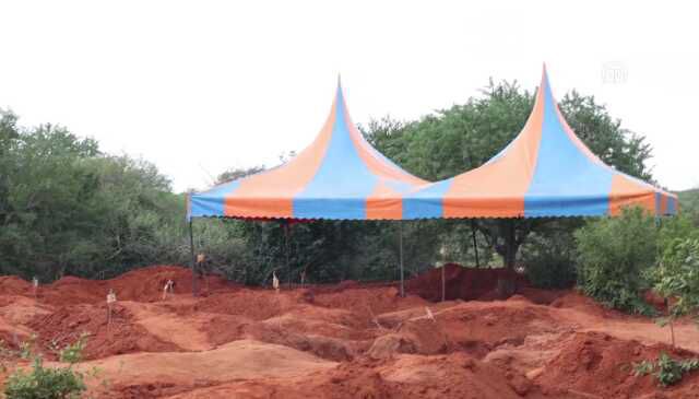 Kenya'da 'açlık tarikatı' soruşturmasında çıkarılan cesetlerin sayısı 133'e yükseldi