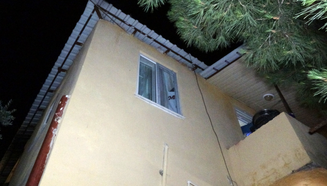 Bahçede otururken yorgun mermiyle hayatını kaybetti, 3 maganda gözaltında