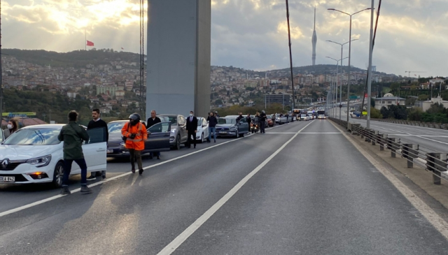 10 Kasım saygı duruşu kaç dakika? 2 dakika mı 1 dakika mı, siren sesi kaç dakika çalıyor?