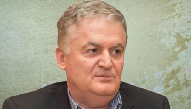 Ahmet Zeki Üçok kimdir? Ahmet Zeki Üçok kaç yaşında, nereli? Ahmet Zeki Üçok biyografisi!