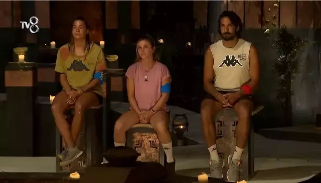 Survivor 2023'te finale sayılı günler kala elenen isim Asena oldu