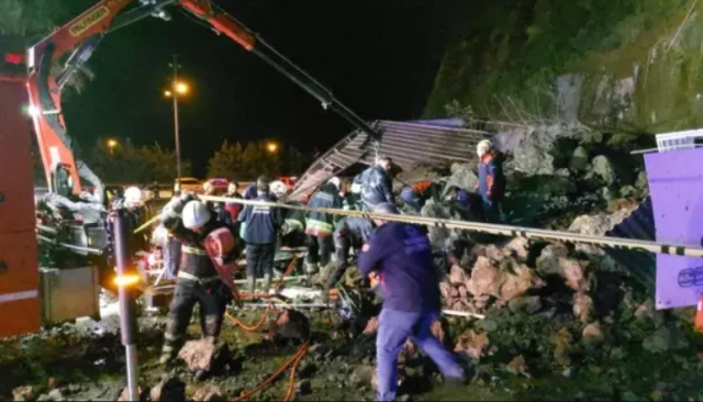 Samsun'da heyelan mı oldu, nerede oldu? Samsun heyelanda ölen var mı?