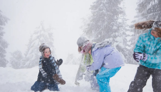 Yağışlı hava ülkeyi esir aldı! Çok sayıda kentte eğitime kar arası