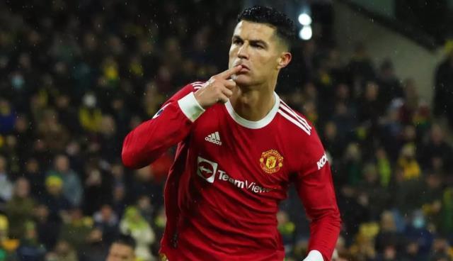 Yer yerinden oynayacak! Cristiano Ronaldo eski hocasının takımına gidiyor