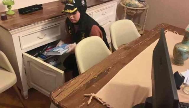 Emekli Banka Müdürü ve Ailesi Dolandırıcılık İddiasıyla Gözaltına Alındı