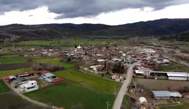 Şifa arayanlar bu sudan içmek için Kestelek köyüne gidiyor