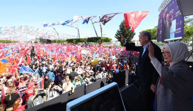 Erdoğan'ın Antalya mitingine kaç kişi katıldı? Cumhurbaşkanı Erdoğan ve AK Parti Antalya mitinginde kaç kişi vardı, mitinge kaç kişi katıldı?