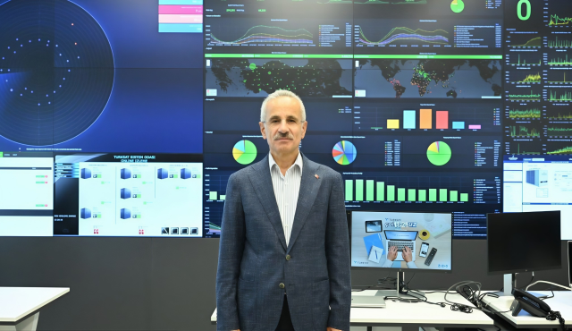 Türkiye telefon kullanım süresinde Avrupa'nın zirvesinde! 3 ayda 155 bin yıllık görüşme yapıldı