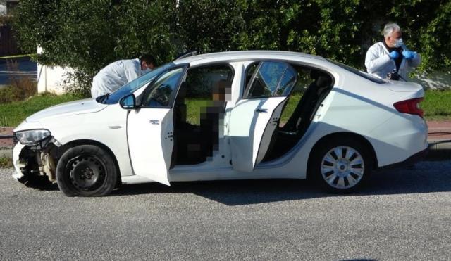 Mobilya ustası park halindeki araçta başından vurulmuş halde bulundu