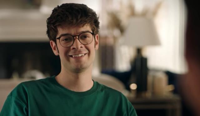 Duy Beni Aziz kimdir? Burak Can kimdir, kaç yaşında, nereli? Duy Beni 'Aziz Günay' karakterini kim canlandırıyor?